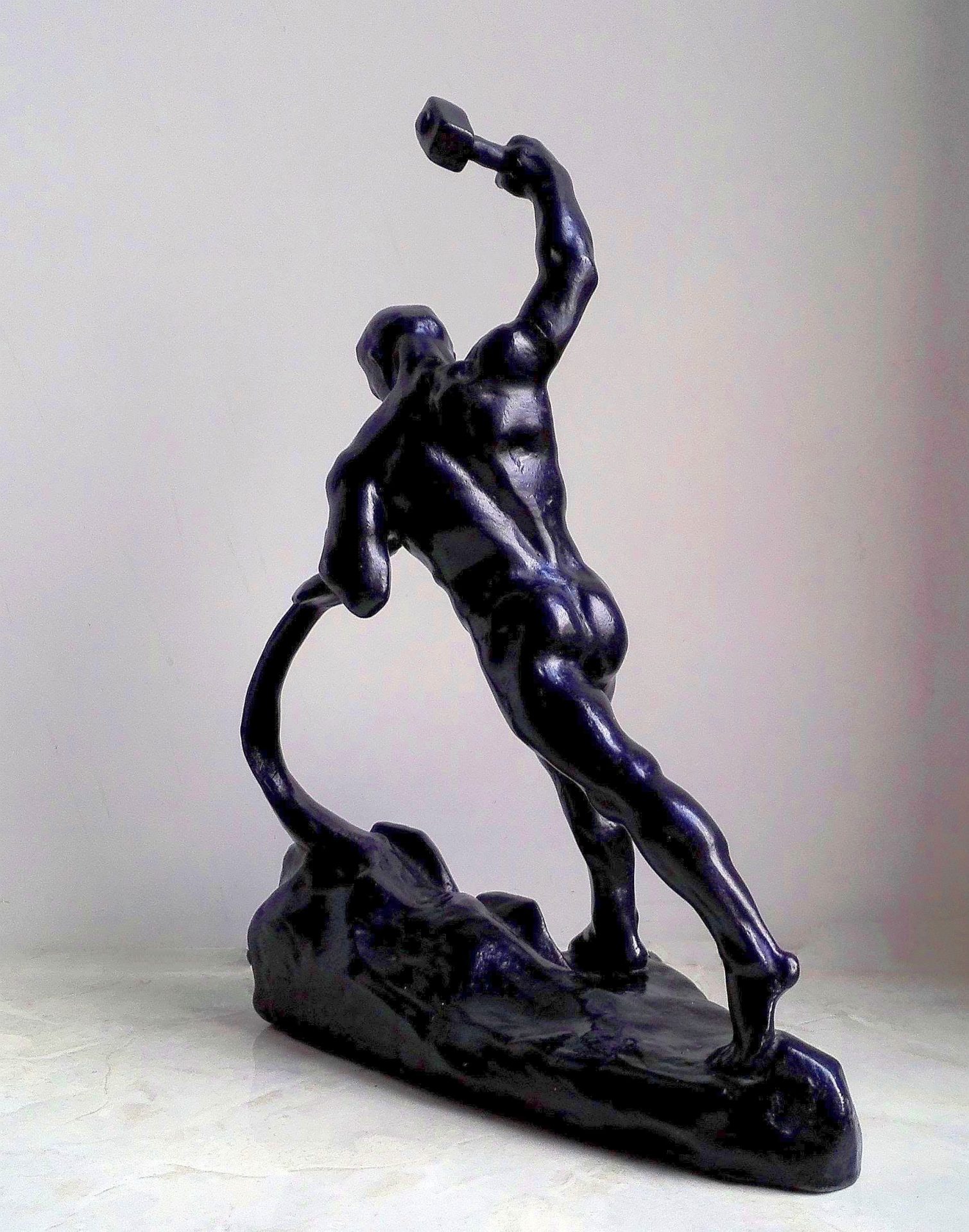 Antique Cast Iron Statuette Blacksmith.Worker. Cast iron figurine 6 Antique Cast Iron Statuette Blacksmith.Worker. Cast iron figurine - Image 6