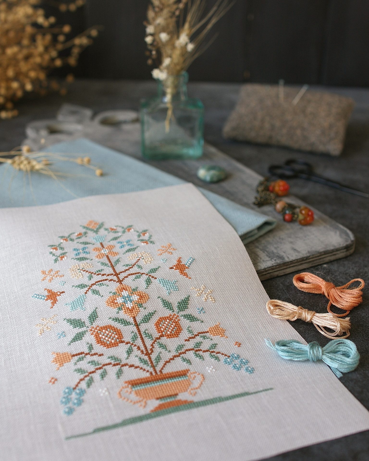 Pomegranates and bellflowers, PDF primitive cross stitch pattern 2 Pomegranates and bellflowers, PDF primitive cross stitch pattern - Image 2