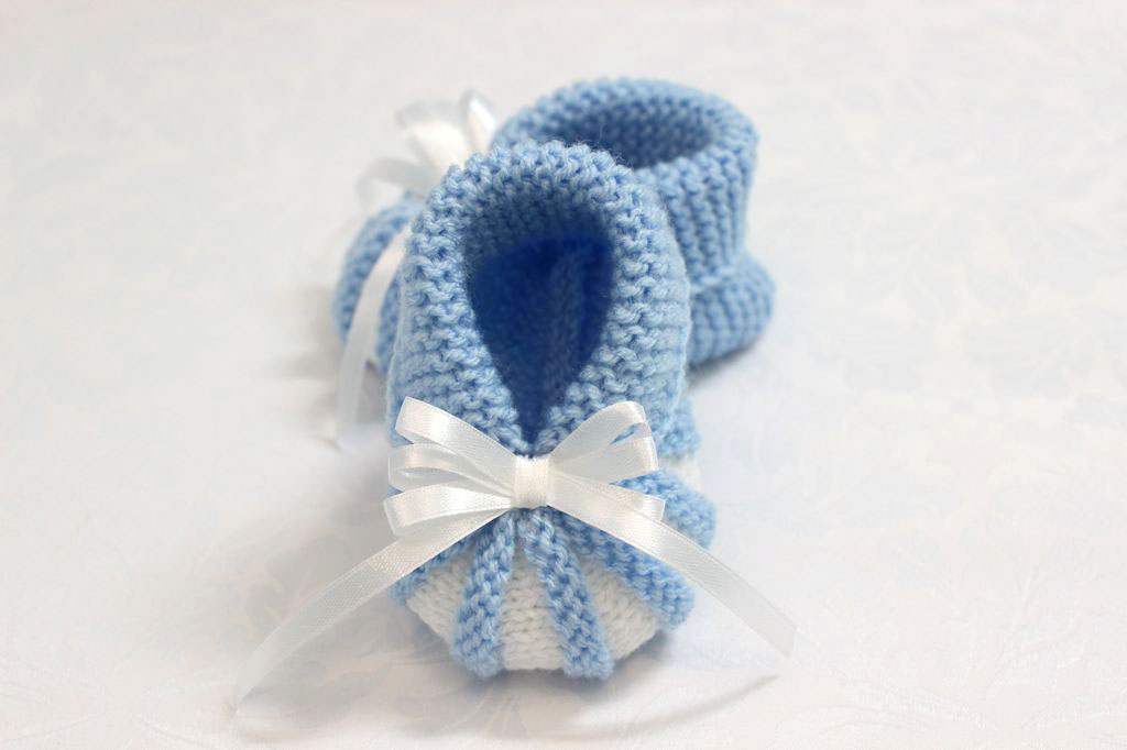 Baby booties knitting pattern 5 Baby booties knitting pattern - Image 5