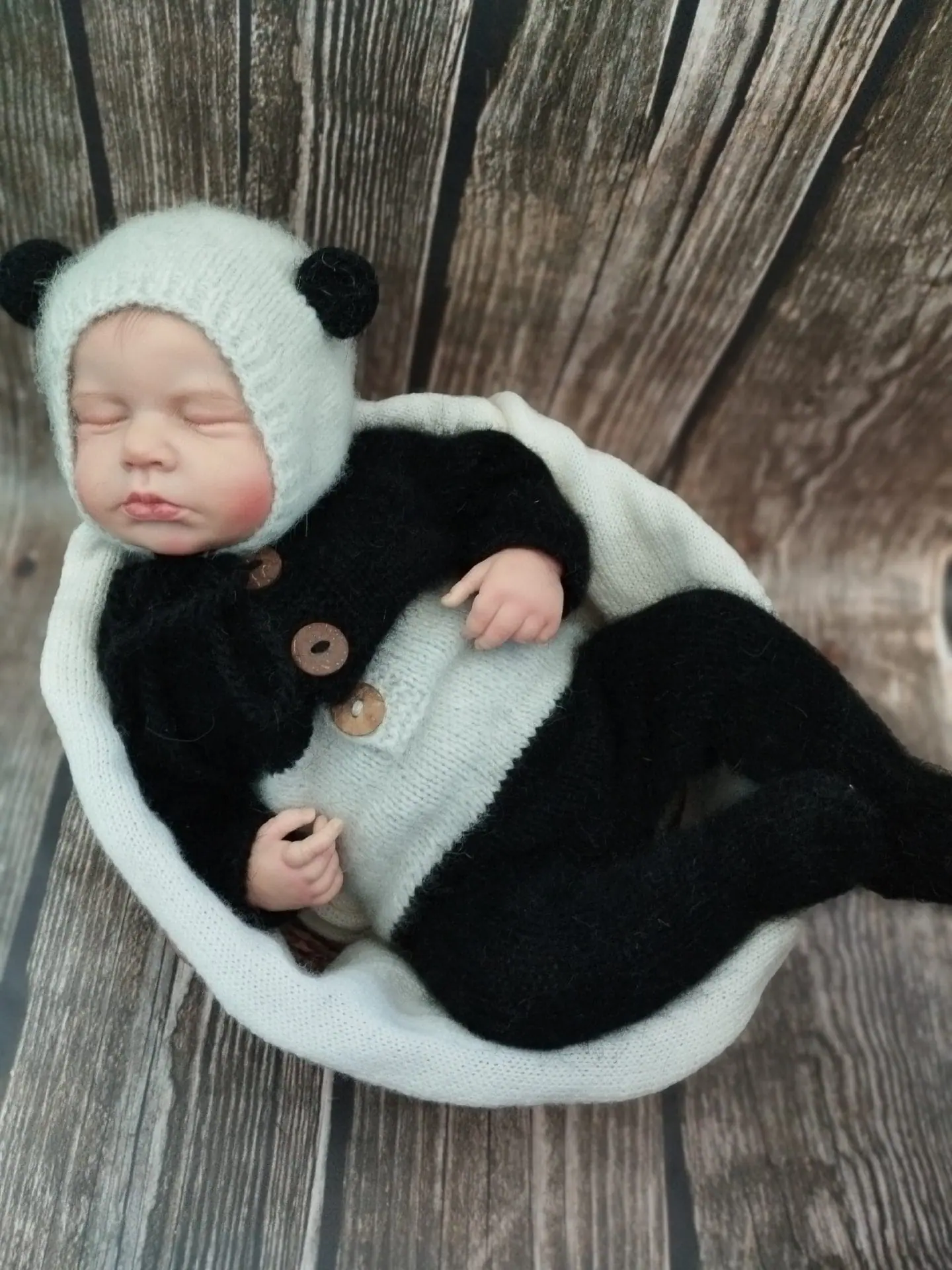 Panda Outfit, size newborn 1 Panda Outfit, size newborn