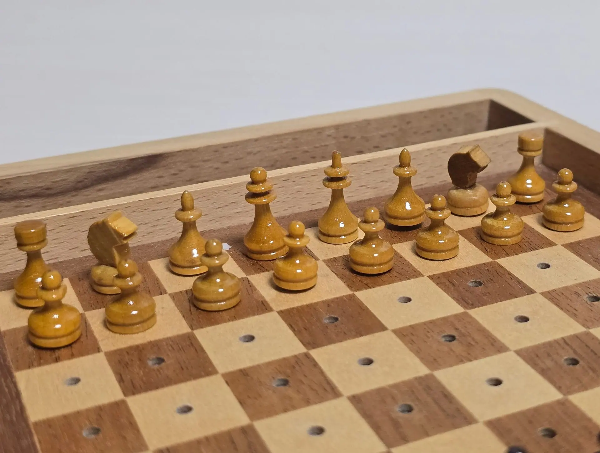 Vintage Soviet Wooden Travel Chess.Rare Russian Antique chess set 4 Vintage Soviet Wooden Travel Chess.Rare Russian Antique chess set - Image 4