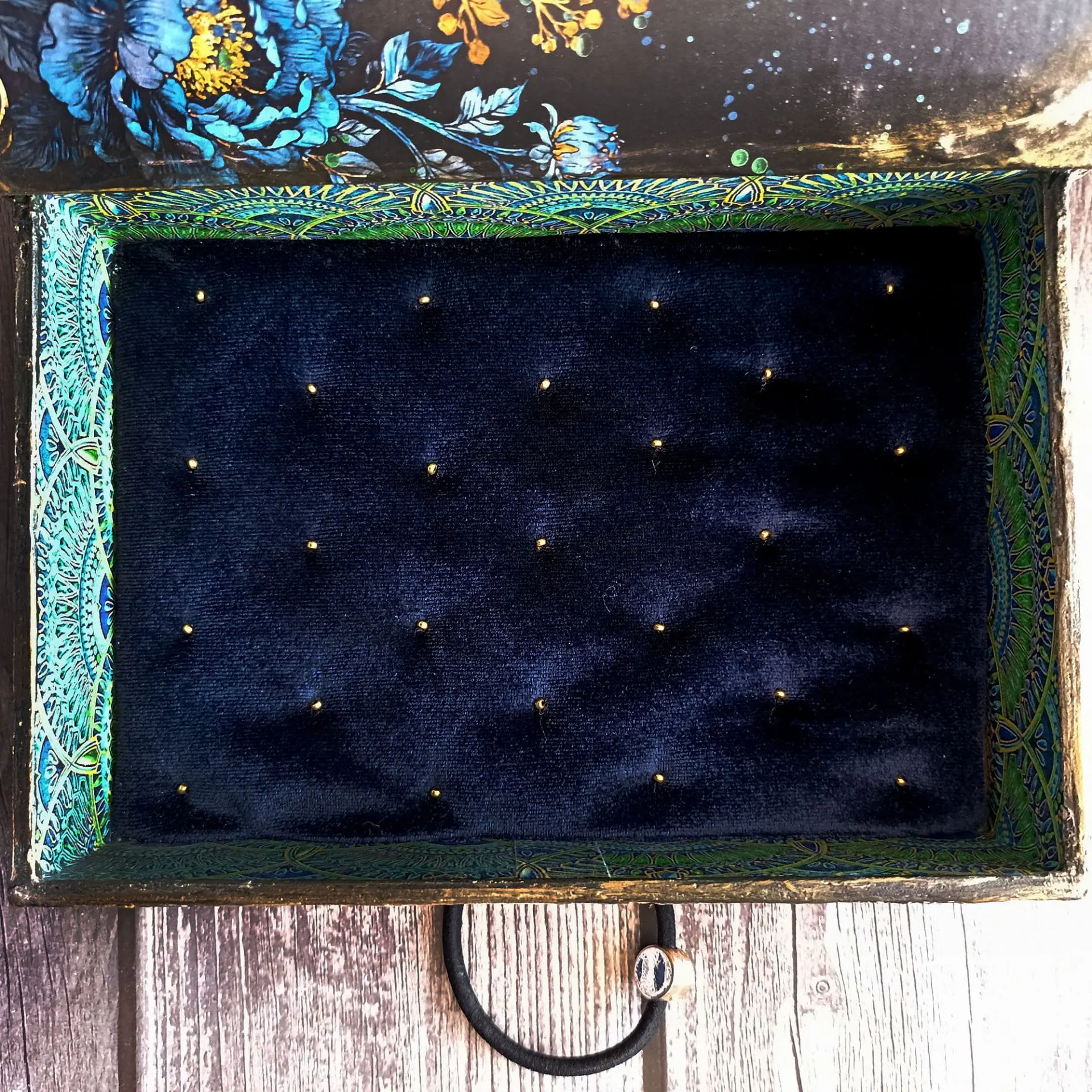 Peacock Book-Box,Card box,Box for money,Banknote case,Jewelry box 12 Book-Box Peacock,Card box,Keepsake box,Box for money,Banknote case,Jewelry box