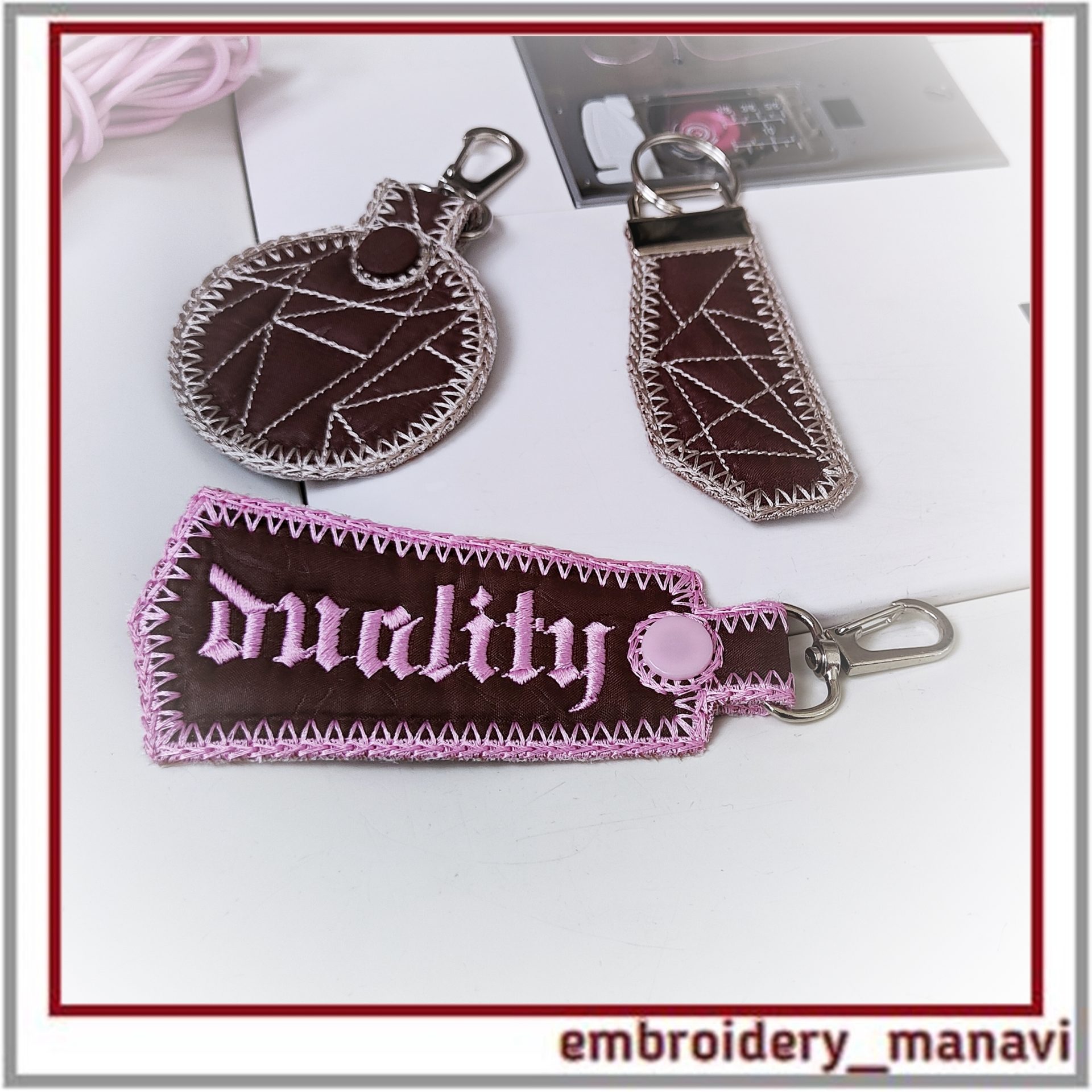 Gemini ITH Key Fob Set — Three Quilted Designs in One Hoop 1 Twins ITH key fob set with three quilted patterns, one hoop construction, step by step instruction, instant download by Embroidery Manavi 05.