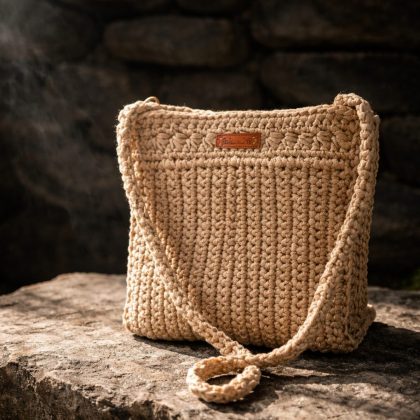 Handmade Crochet Shoulder Bag in Beige with Ribbed Taxture
