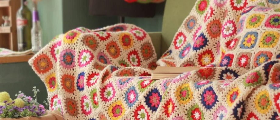 granny-square-crochet-the-timeless-technique-that-inspires-makers