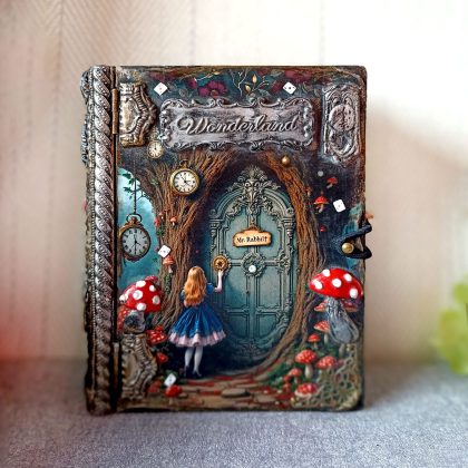 Jewelry Box,red Queen,Book-box Alice in Wonderland,Mad Hatter box,White rabbit