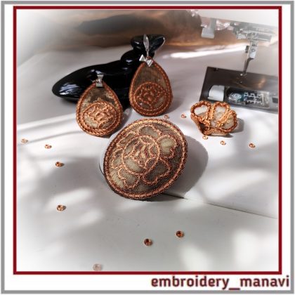 3-in-1 3D Organza Jewelry set by Embroidery Manavi 05. Includes brooch, earrings, flower element. Volumetric single color ITH. Videos and PDF instructions!