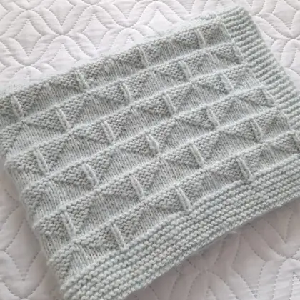 Blanket Knitting Pattern | Baby Blanket | v10