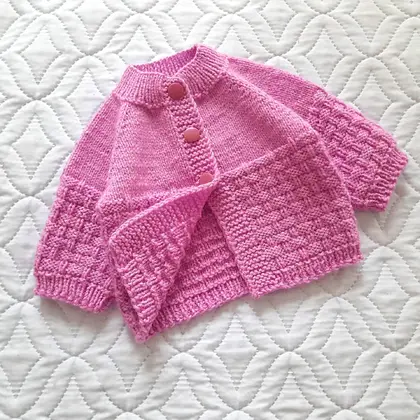 Step-by-Step Knitting Pattern Baby Sweater V17