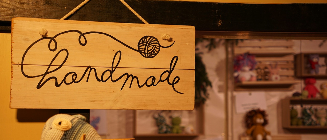 Niche Handmade Marketplaces: The Future of Creative Selling