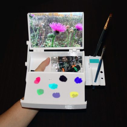 Mini pochade box for travel and quick plein‑air sessions