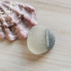 TV display double colored sea glass TV8