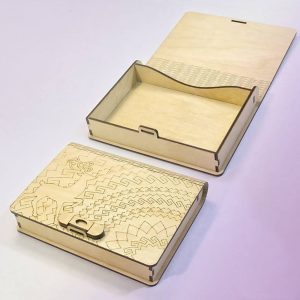 clasp box