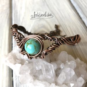 Bracelet Wire wrapped blue stone