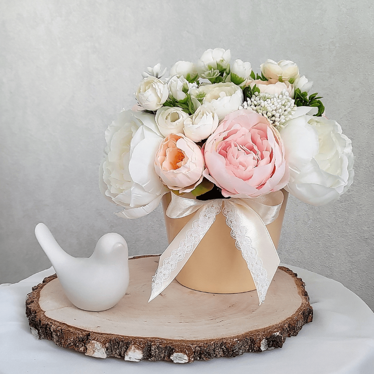 Cute artificial flower centerpiece with peonies Crealandia