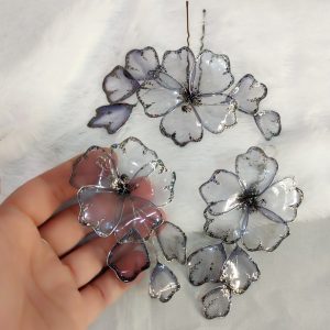 Jewelry set with flower