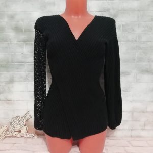Top with sleeves
