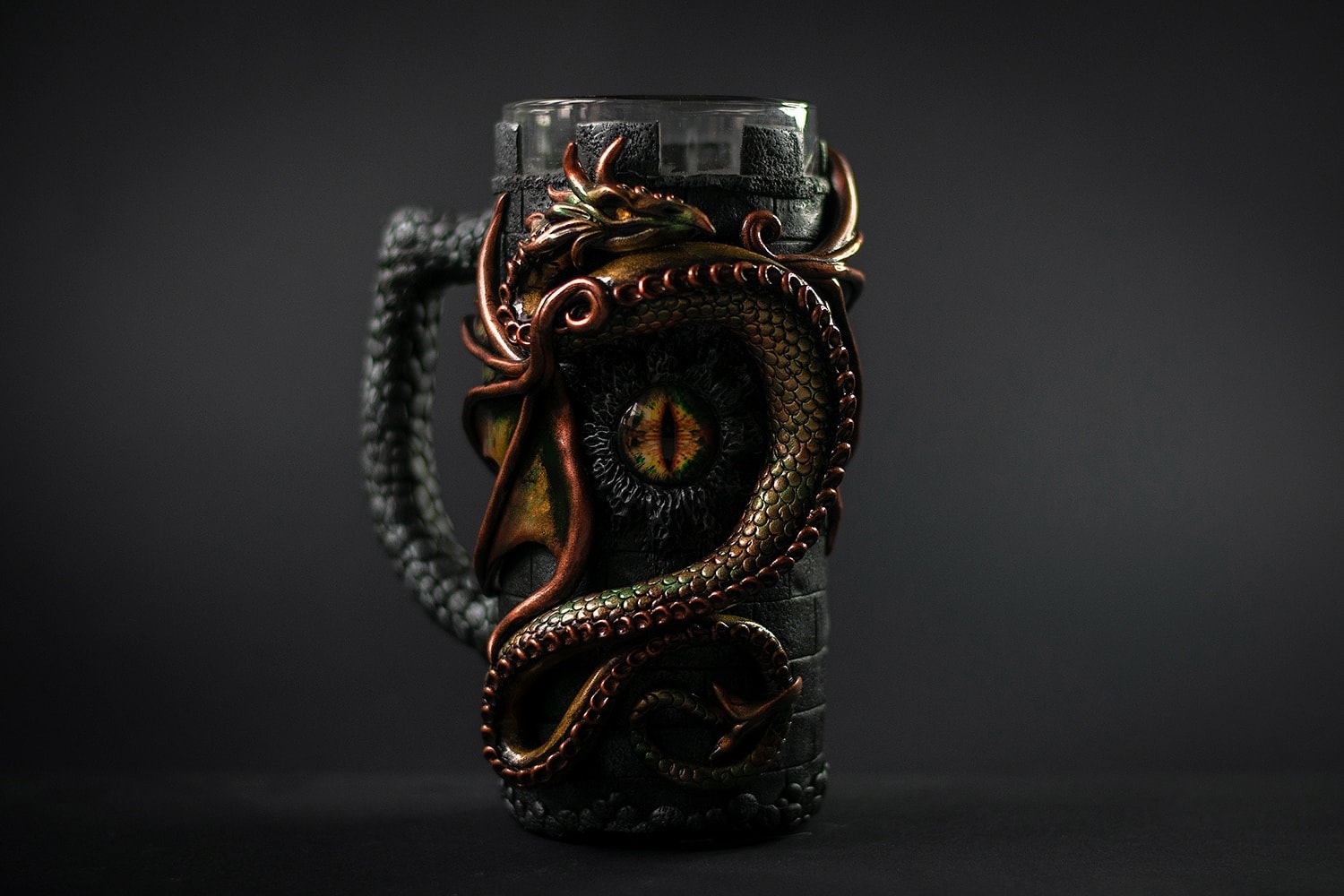 Beer mug “Golden-eyed Dragon”