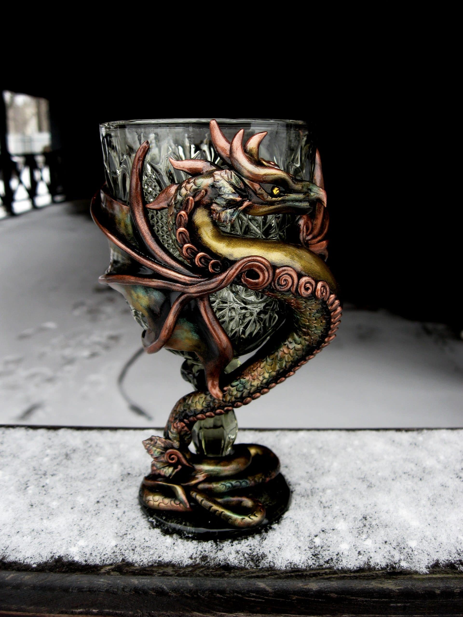 Colored glass “Forest dragon”
