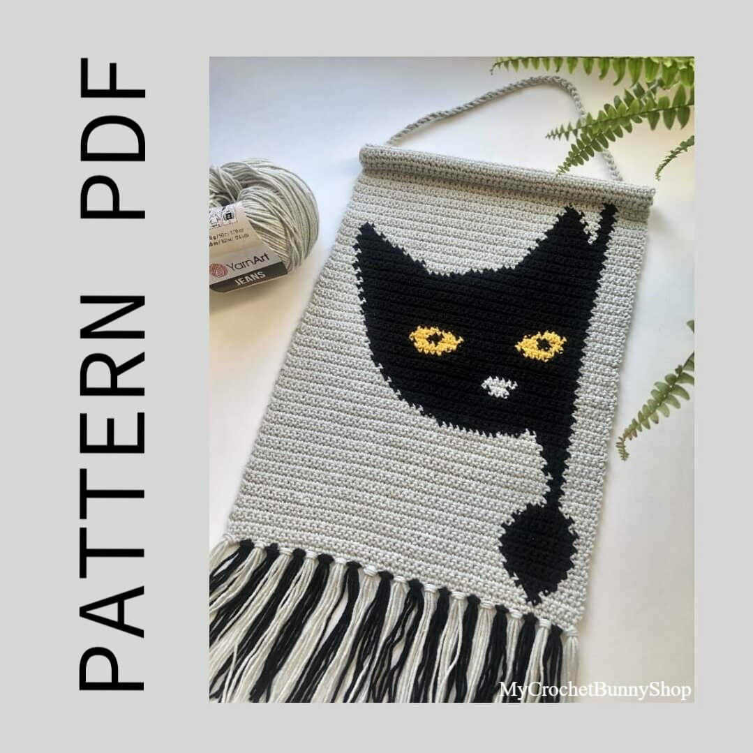 Black Cat Crochet Wall Hanging pattern PDF 1 black-cat-crochet-wall-hanging