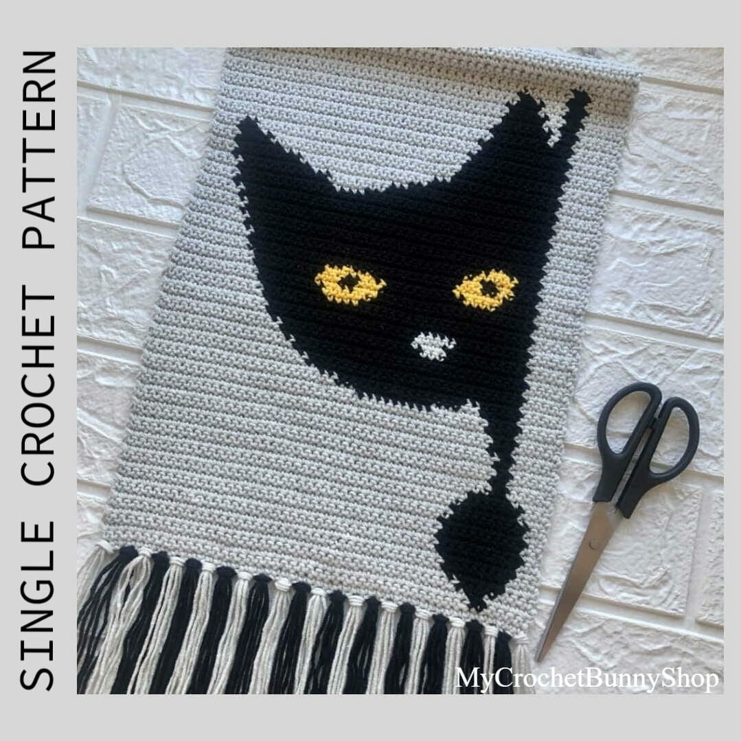 Black Cat Crochet Wall Hanging pattern PDF 2 black-cat-crochet-wall-hanging