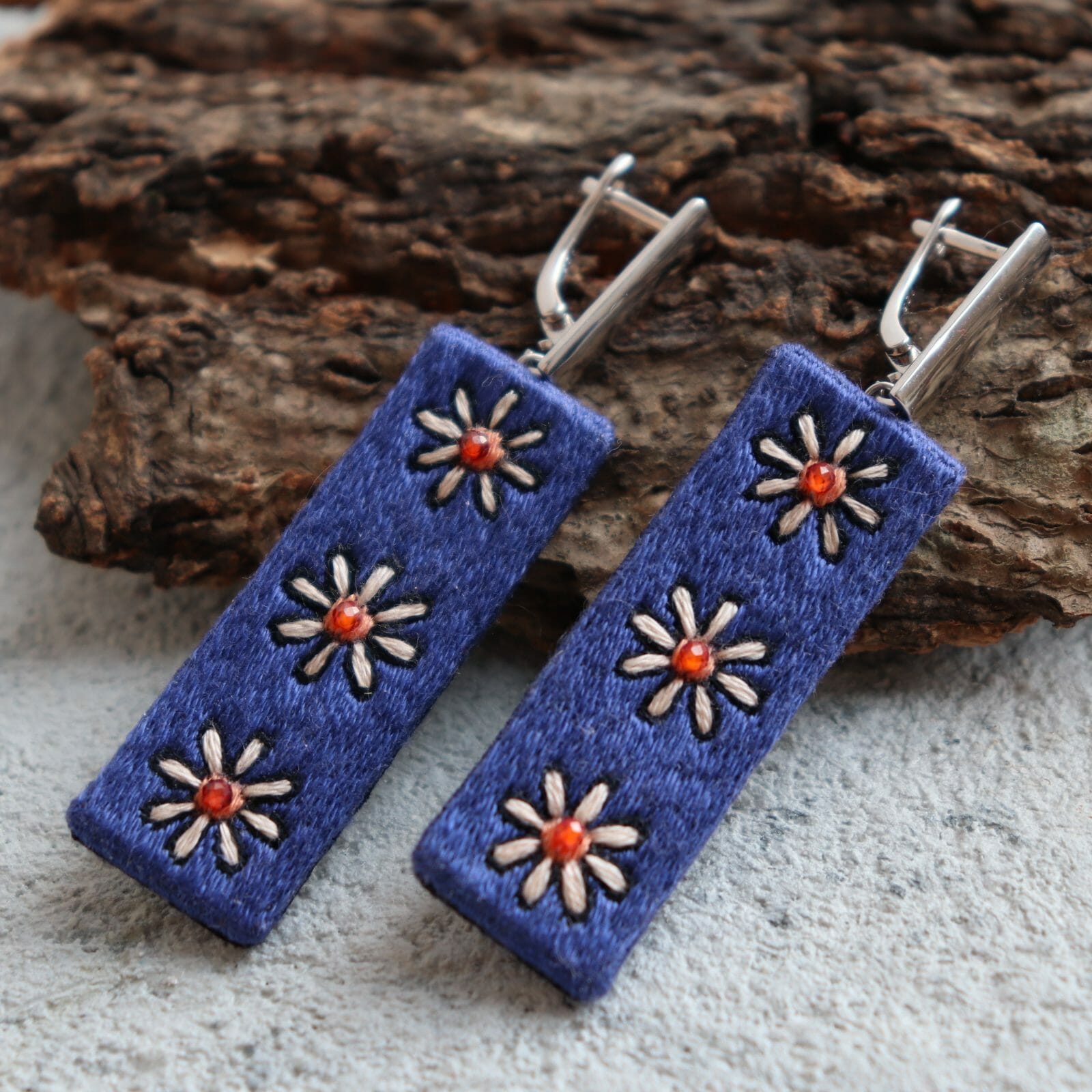 Daisy flower earrings, long blue earrings