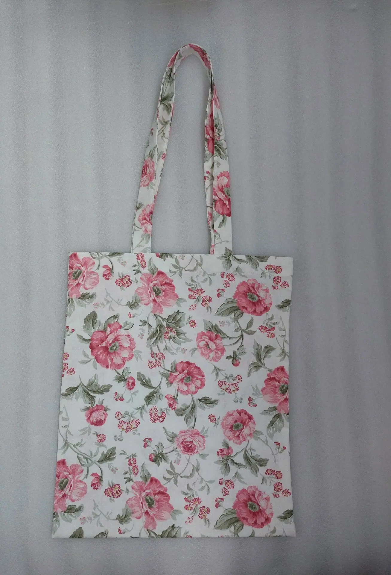 Strong reusable lilac eco-friendly canvas tote bag with flowers