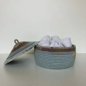 Sky blue Storage Basket with lid 23 cm x 18 cm
