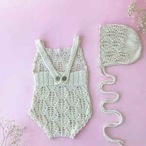 Soft romper and bonnet, Newborn cute set for photoshoot