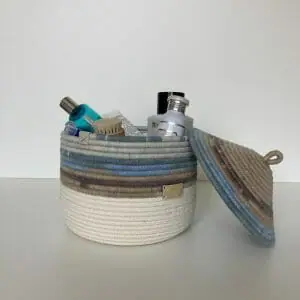 Handmade Marketplace 660 Storage basket with lid 22 cm x 20 cm Blue small basket