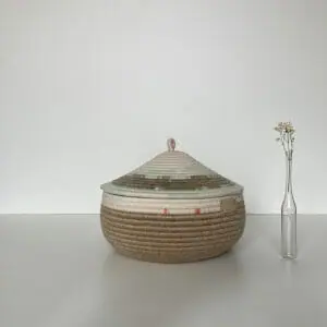 Handmade Marketplace 461 Jute Storage basket with lid 19 cm x 23 cm x 10 cm