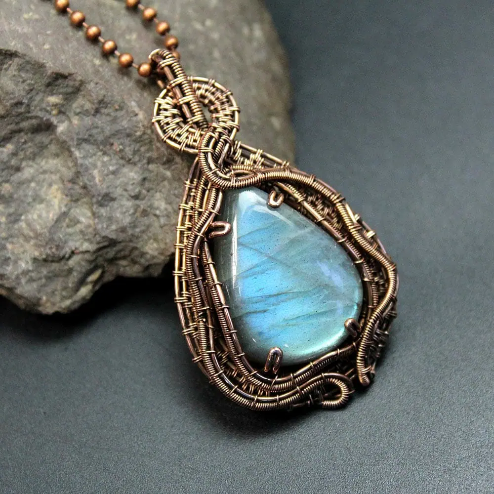 Wire wrapped labradorite stone pendant