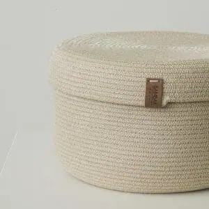 light beige rope basket with classic lid close view