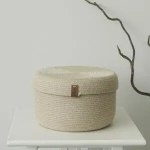 light beige rope basket with classic lid