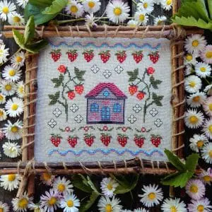 Strawberry_cottage_cross_stitch_pattern