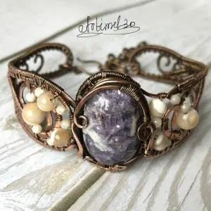 Bracelet made of Lepidolite stone and mother-of-pearl beads