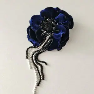 Handmade velvet flower brooch, women’s beaded brooch