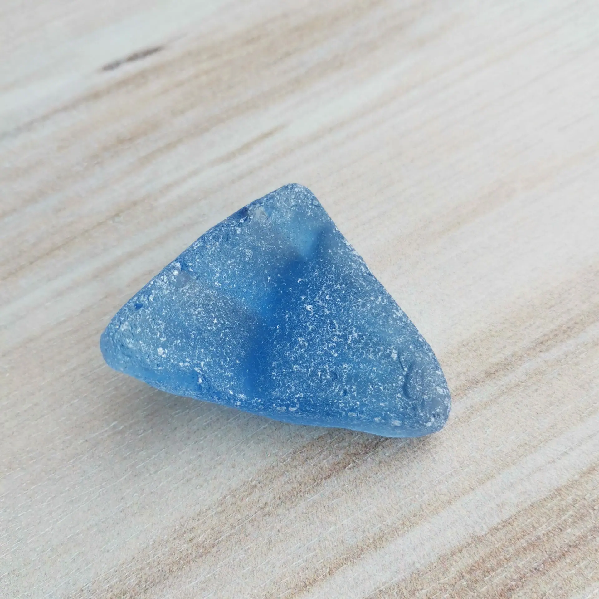 Blue sea glass B102