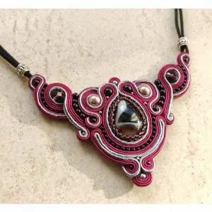 Handmade red bib necklace with agate stone