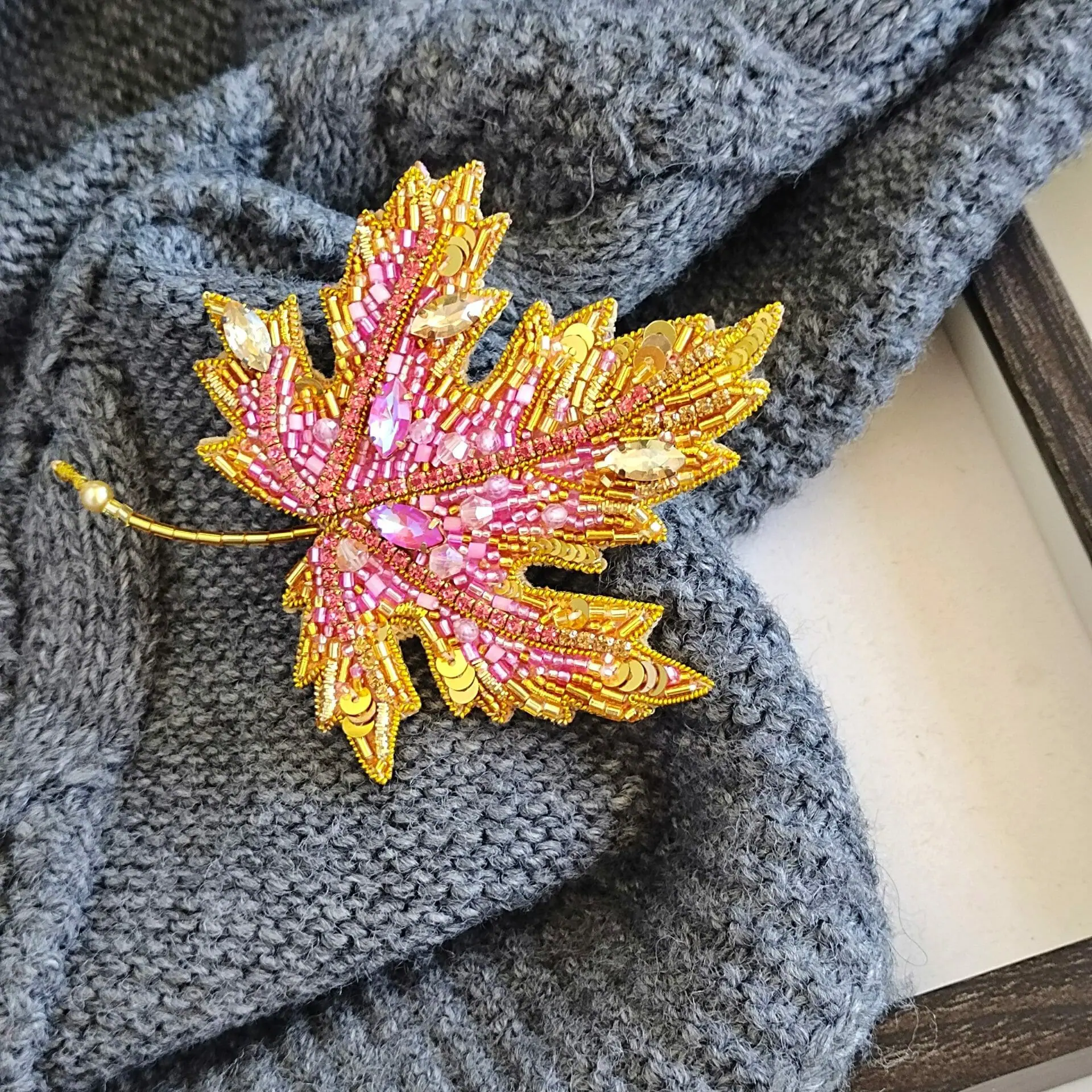 Maple leaf brooch, beaded brooch pin