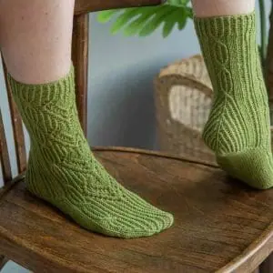 Wisteria socks knitting pattern (PDF ENG)