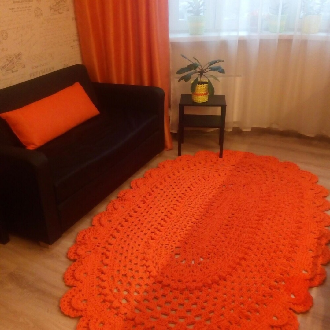 Knitted carpet from knitted yarn “Orange”