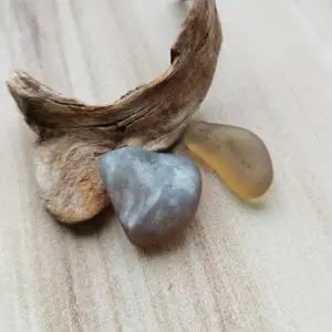 Opalescent sea glass set of 2 pcs. OP13
