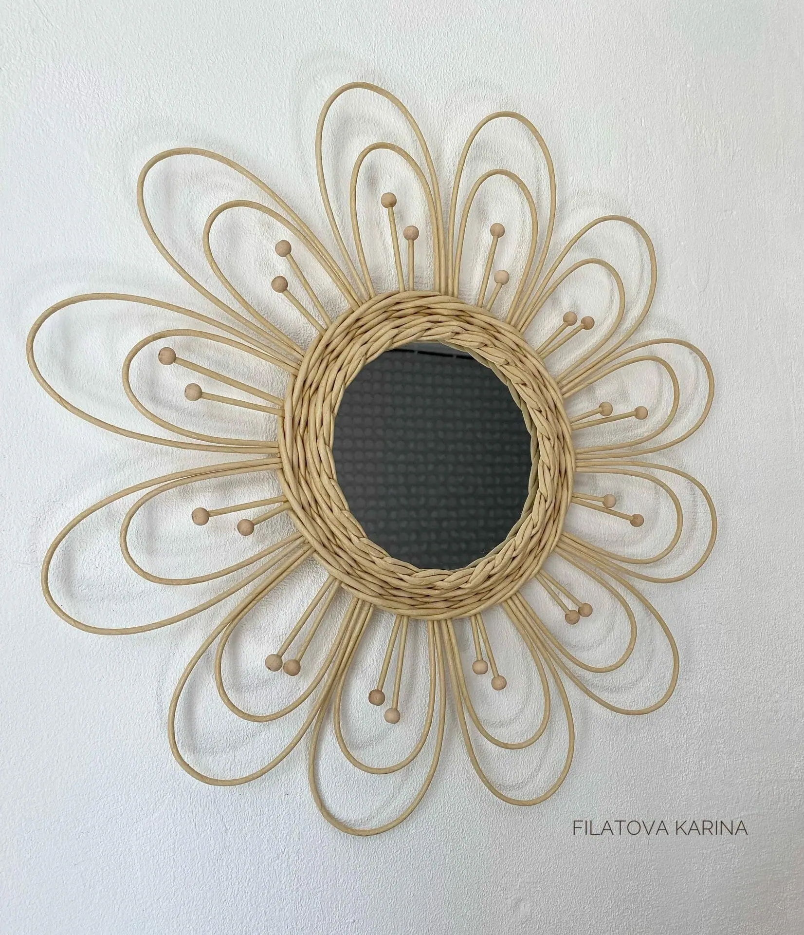 Woven Mirror for Your Home, A Mirror for the Children's - Crealandia