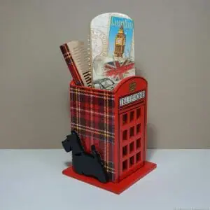 Wooden organizer and combs London . They are decorated with hand - painted and decoupage .