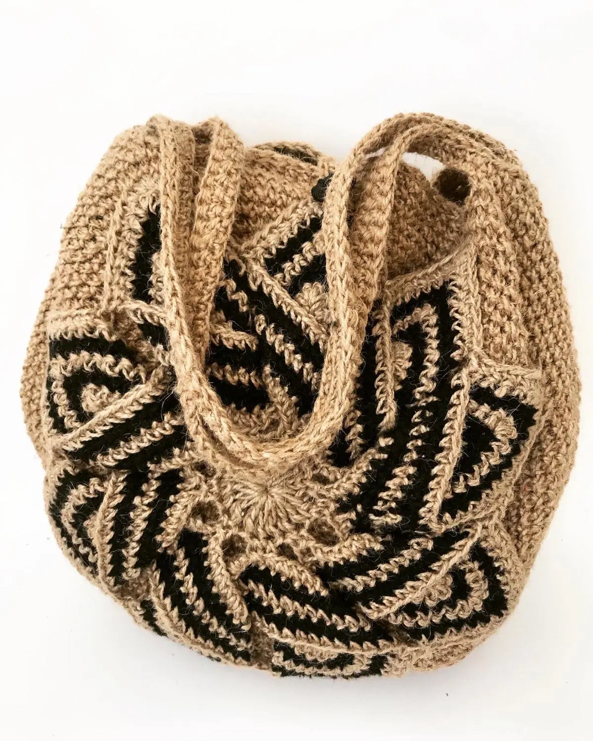 Round string bag made of jute “BLACK STAR”