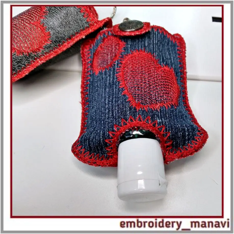 In The Hoop embroidery design for case or pocket holder