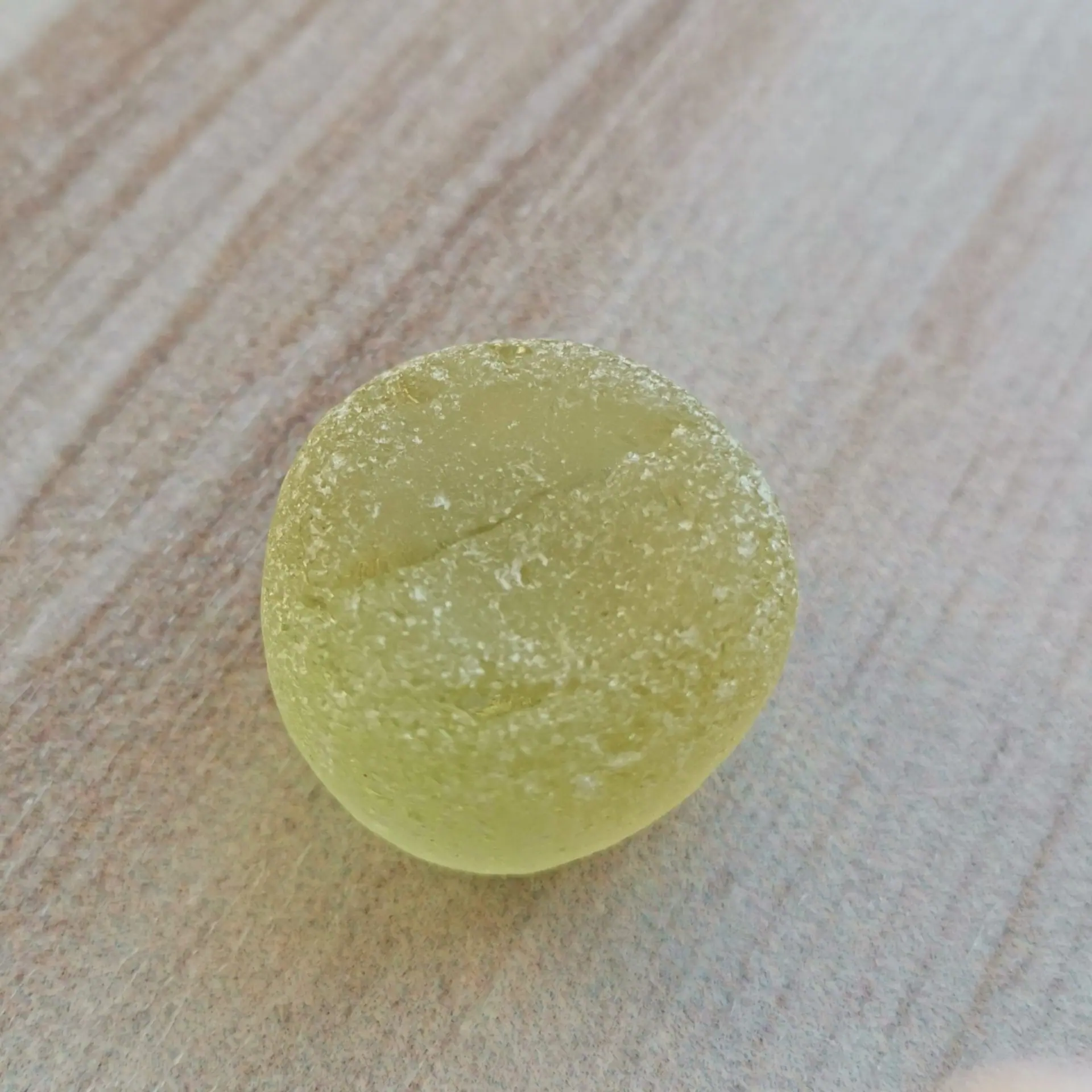 Green grape sea glass G61