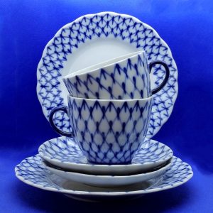 Set 2 pcs Coffee Cup & Saucer and Dessert plates. Cup LFZ