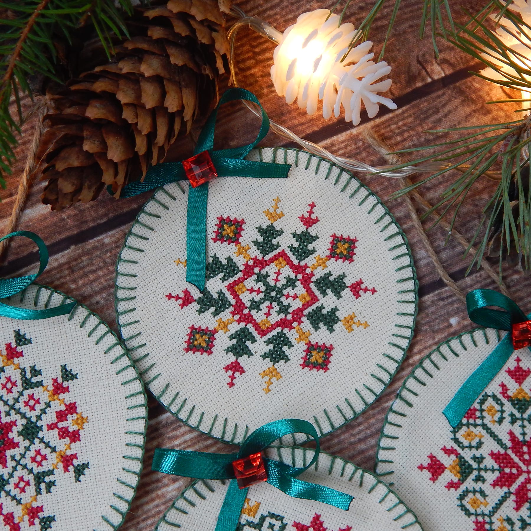 Christmas Ornaments Cross Stitch Pattern